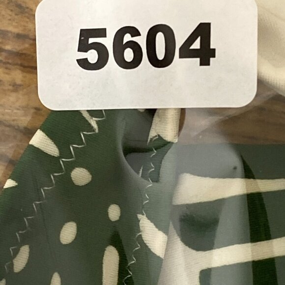 Cupshe Swiwsuit Womens Medium One Piece Green Leaves The Forest Deep V - Picture 12 of 13